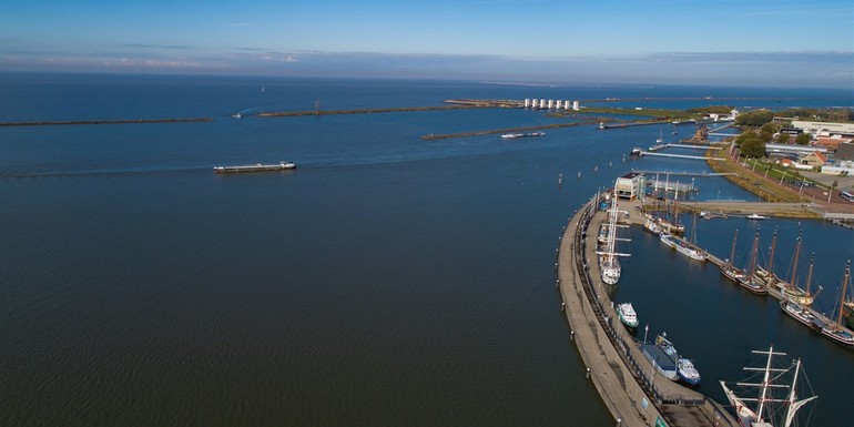 Laat Je Verrassen Door De Veelzijdigheid Van Het Markermeer Tijdens Een Zeiltocht