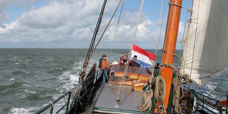 Alles over de uitdrukking ‘reilen en zeilen’ I NAUPAR legt uit | NAUPAR