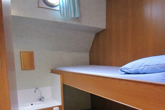 Schip Broedertrow hut