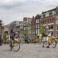 De 6 leukste plaatsen aan IJsselmeer en Markermeer voor een zeiltrip met jongeren