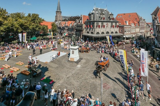 Weekend zeilen Markermeer Hoorn Roode steen kaasmarkt