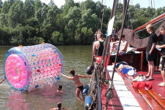 Midweek Veluwerandmeren hester spelen ten anker