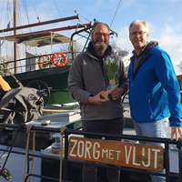 Tophost Maarten van Nieuwland, schipper op de Zorg met Vlijt