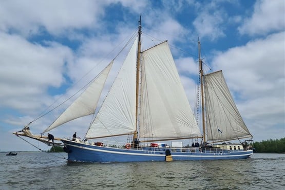 Bootsreizen op het IJsselmeer