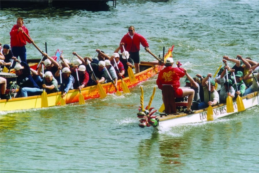 Detailbild von Drachenbootrennen