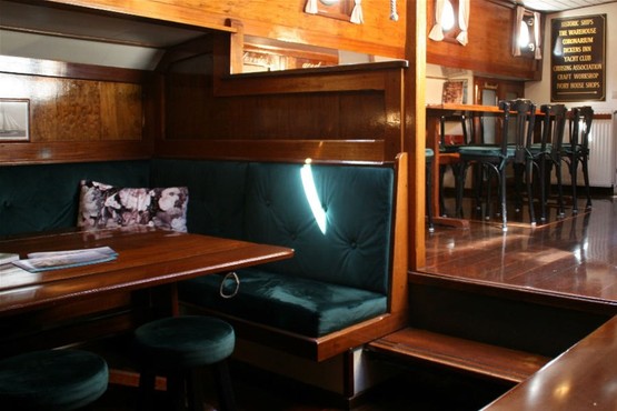 Schip Brandaris salon